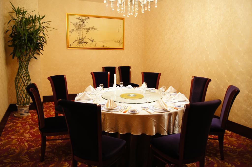 Fuxing Oriental Boutique Hotel 赤峰市 エクステリア 写真